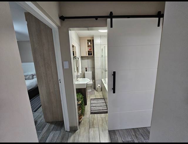 2 BEDROOM APARTMENT FOR SALE IN HARTENBOS CENTRAL